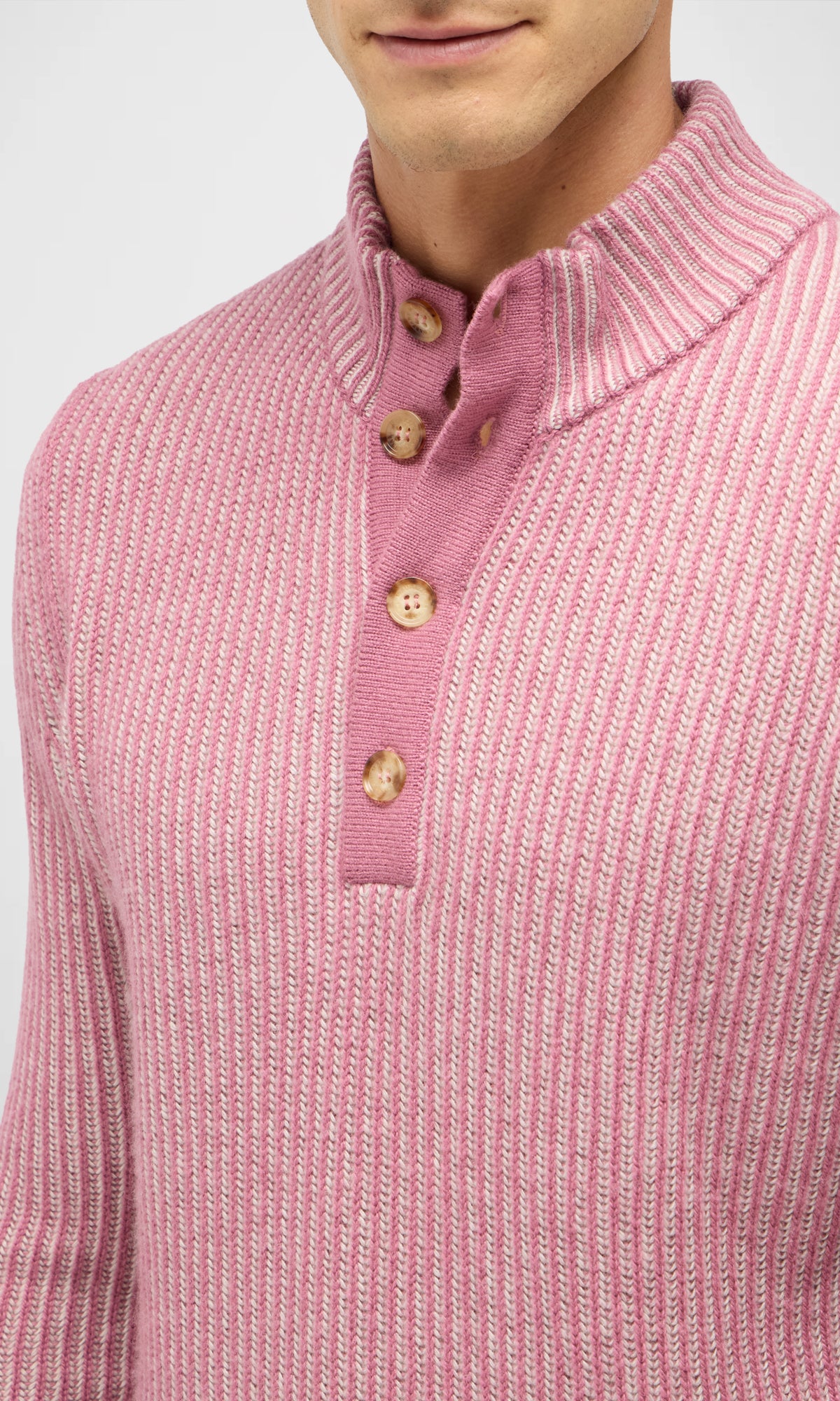 4-Button Mock Neck Sweater in Vanisé Stitch Cashmere and Wool